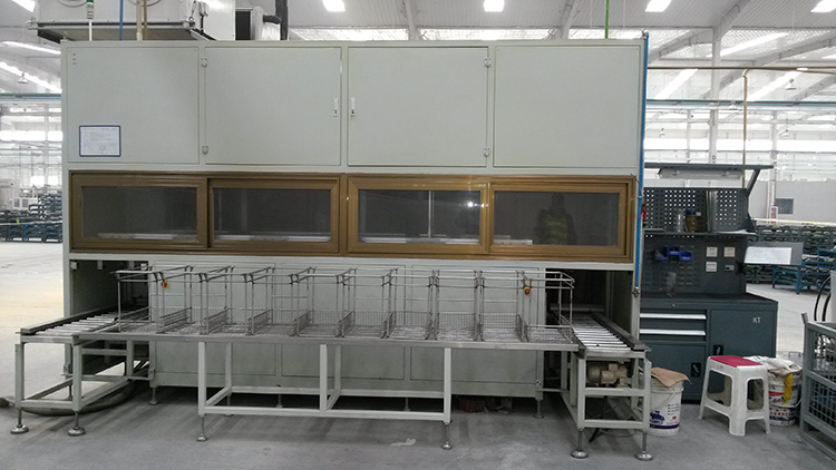 全自動步進(jìn)式超聲波清洗烘干機